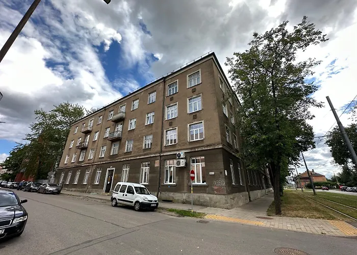 Silver Apartment